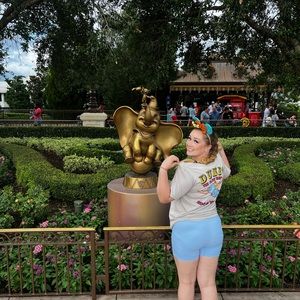 Meet your Posher, Isabella